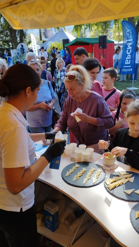 photo_2023-09-16_20-51-47 (3).jpg